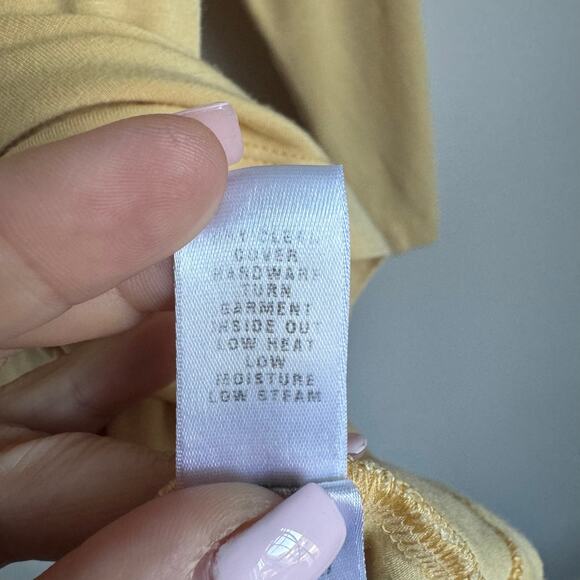 St John Yellow V-Neck Top Embellished Beaded Party Holiday Glam Classic - Picture 9 of 16